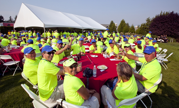 Boeing Volunteers